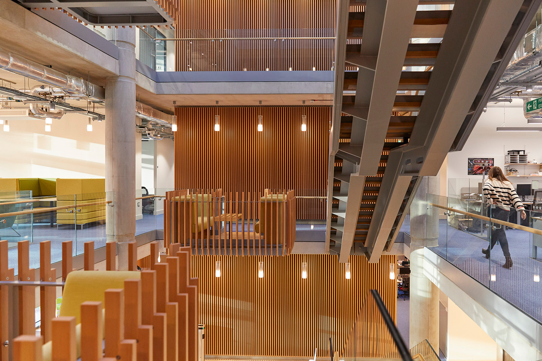 Creating a transparent, interactive research building