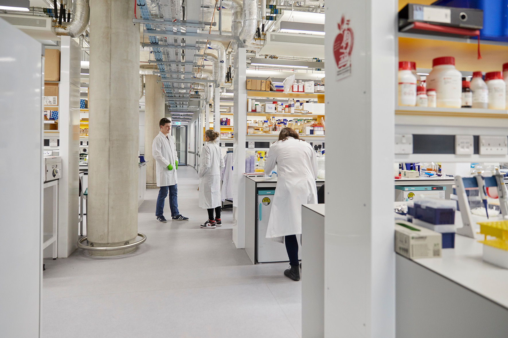 Creating a transparent, interactive research building